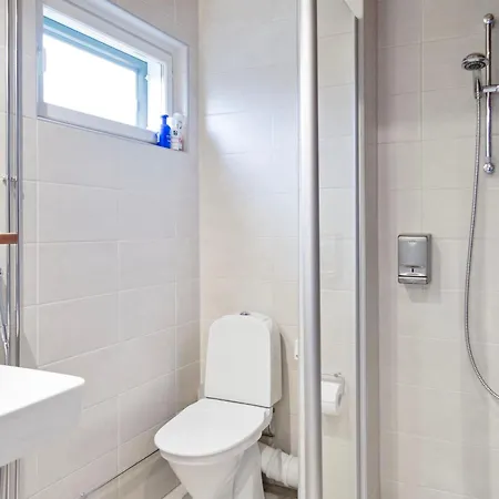 White B 7 By Interhome *